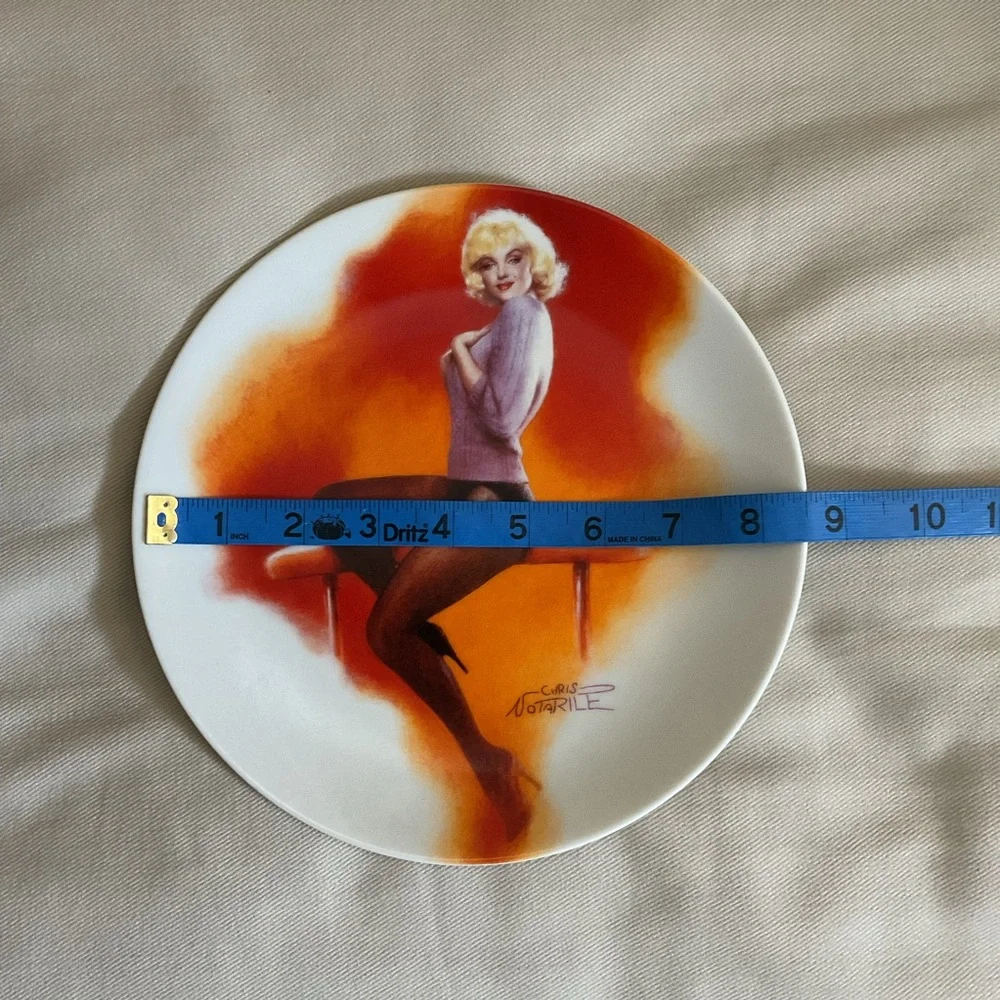 Marilyn Monroe My Heart Belongs To Daddy Plate
